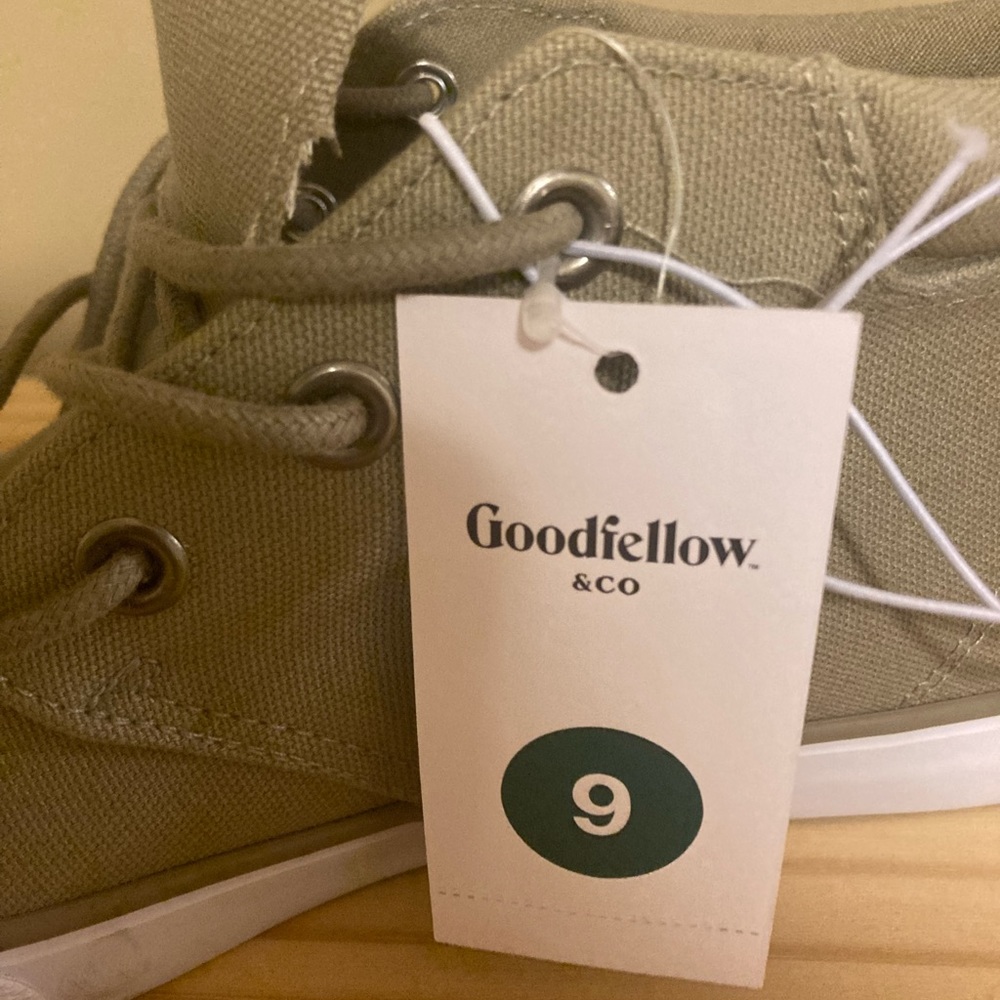 Men’s canvas high tops
